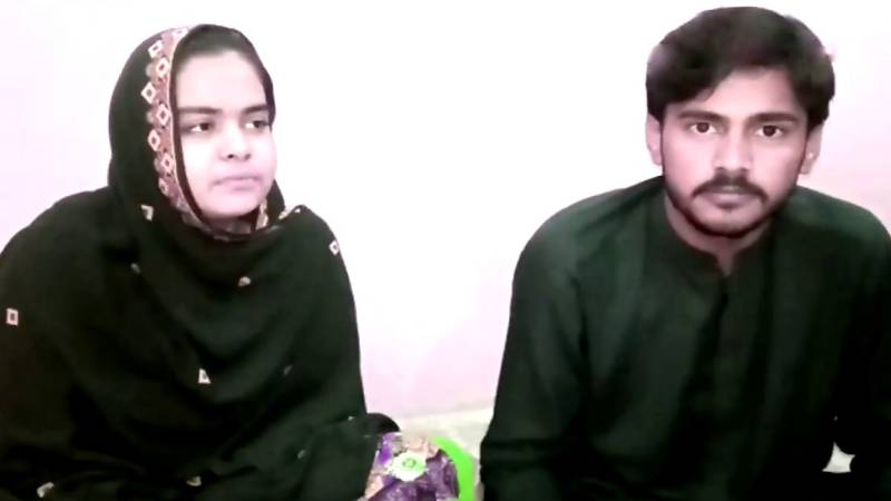  Mehak Kumari along with her muslim husband Ali Raza