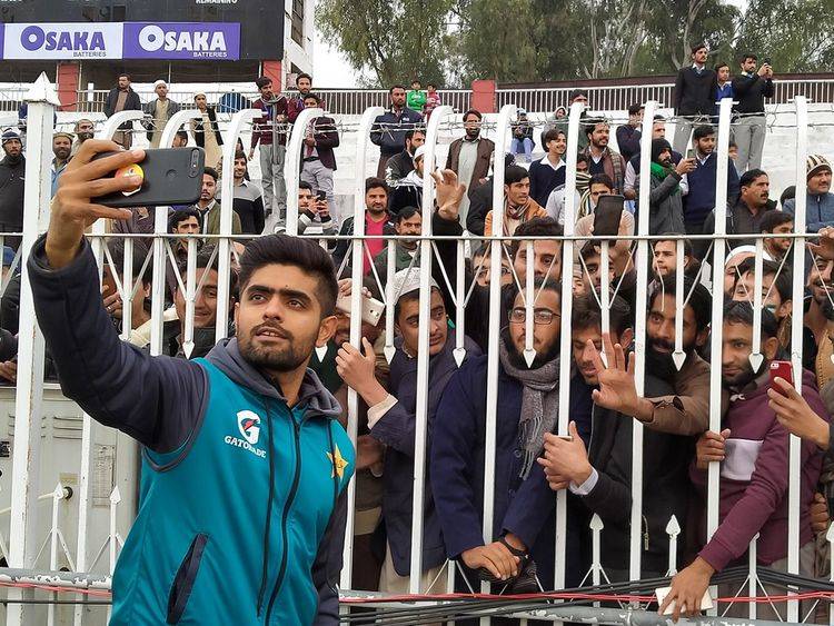 Babar Azam takes selfie with fans