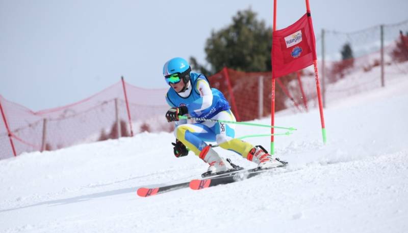 Khushim Sahiba clinches giant slalom gold in Malam Jabba Ski Cup