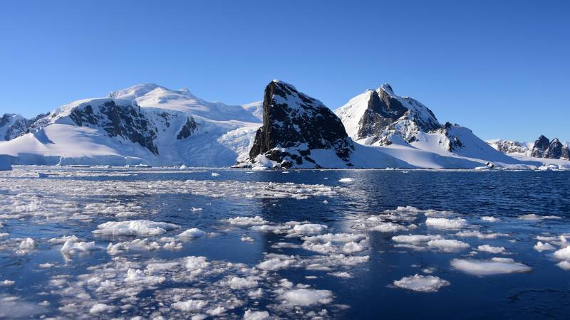 Antarctica registers record temperature of over 20 C