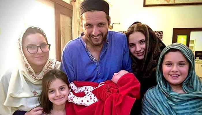 Shahid Afridi now dad of five wonderful daughters