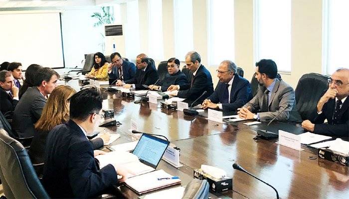 IMF lauds Pakistan's economic progress