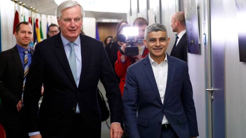 London mayor pushes for 'associate' EU citizenship