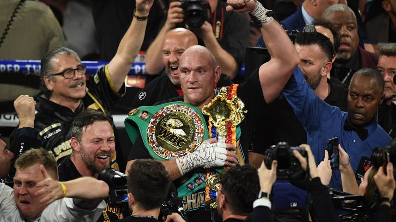 'Gypsy King' Tyson Fury prepares for hero's return