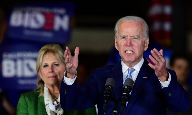 Biden, once counted out, rebounds on Super Tuesday