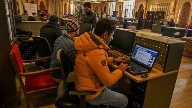 India-held Kashmir logs on to 'slow' internet after seven months