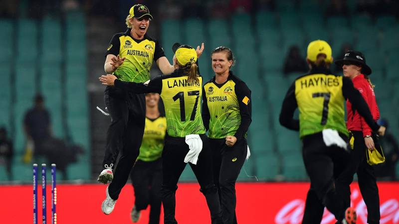 Australia beat South Africa to make women's T20 World Cup final