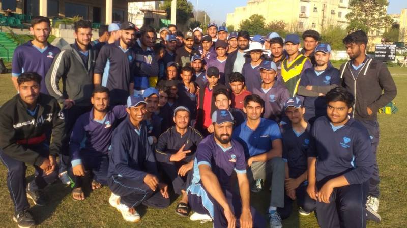 Babar Azam visits Diamond Cricket Academy