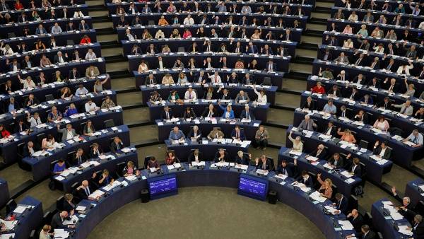 EU parliament session moved from Strasbourg to Brussels over virus risk