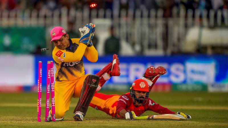 Zalmi win by 7 runs on D/L method against United