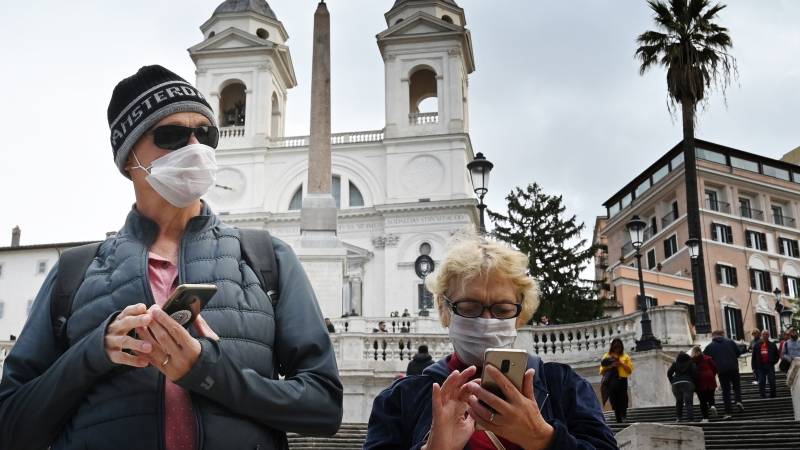 Italy calls in retired doctors to help fight virus