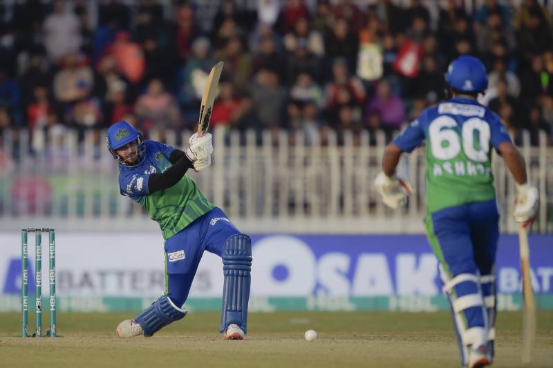 Sultans thrash Islamabad United by nine wickets