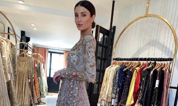 ‘Bride’ Erin Holland dazzles in Pakistani outfit