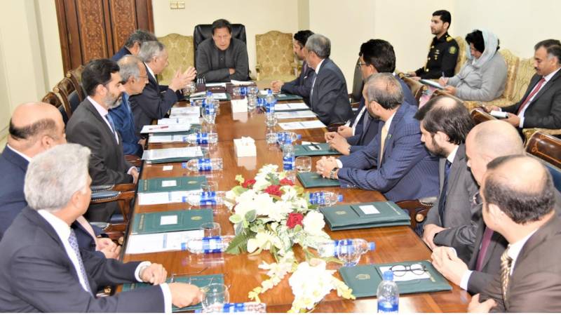 Overseas investors call on PM, laud economic polices 