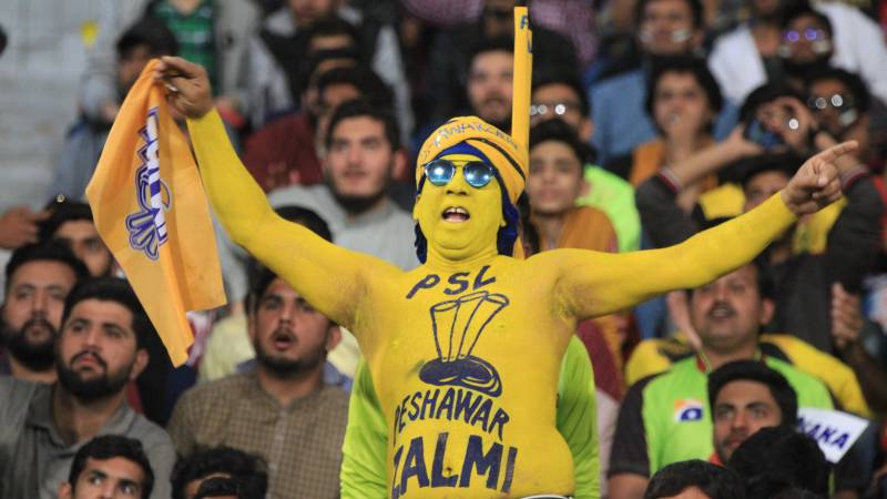 Peshawar Zalmi fined for slow over rate