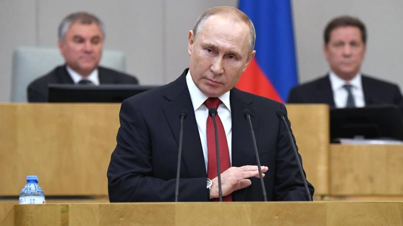 Putin may extend term over 'threats to Russia', coronavirus