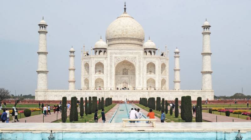 India closes Taj Mahal to visitors over coronavirus fears