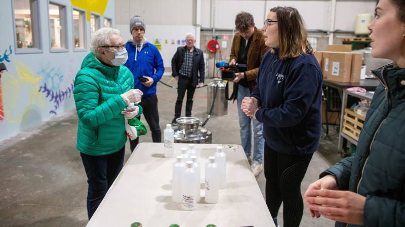 30,000 Irish ready to volunteer in virus fight 