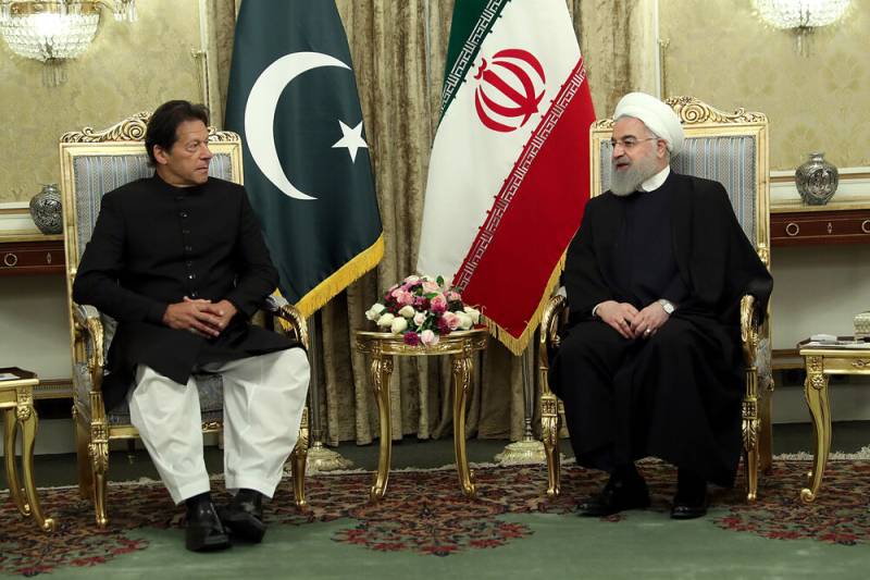 Rouhani asks Pakistan to press US for lifting sanctions