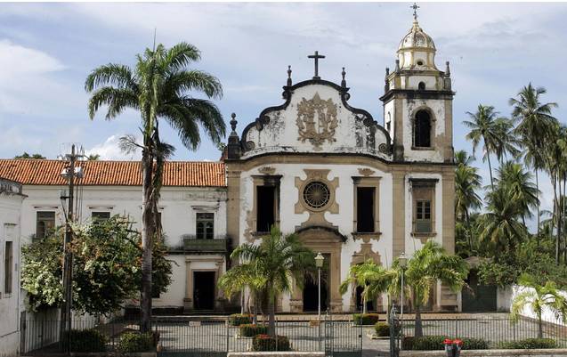 Brazil court blocks quarantine exemption for churches