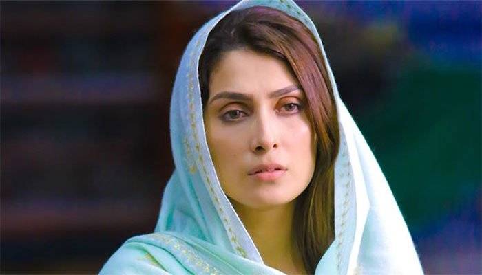 Ayeza Khan fears more suicide attempts by people amid virus crisis