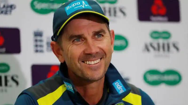 Australia coach Langer backs cricket behind closed doors