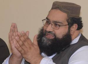 Allama Ashrafi asks govt to waive utility bills of mosques, madaris