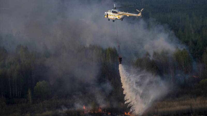 Ukraine battles forest fire in Chernobyl nuclear zone