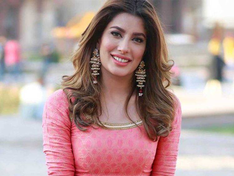 Mehwish Hayat bashes India for using COVID-19 to fuel Islamophobia