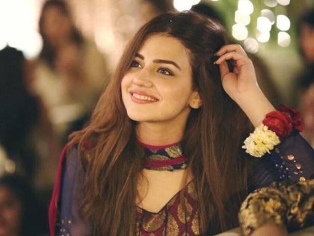 Zara Noor shuts down haters criticising Sadaf Kanwal, Shahroz Sabzwari