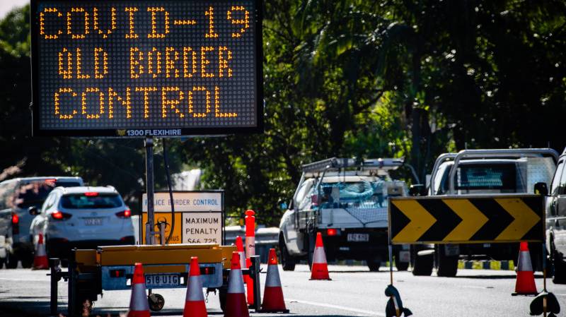 Aussie 'twin towns' split by virus border