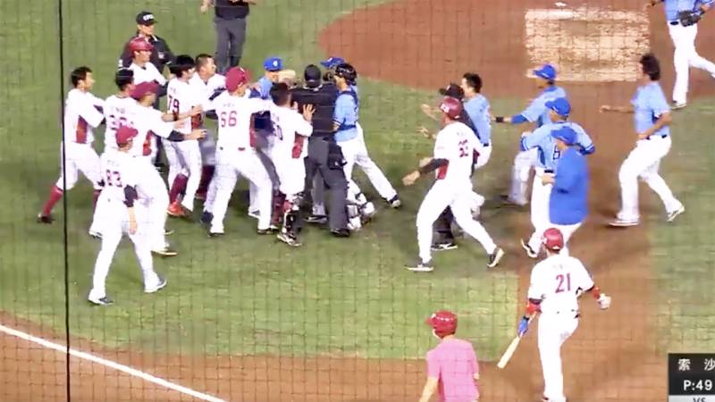 Social distancing takes a hit as Taiwan baseball teams brawl