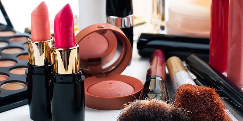 Cosmetics sale down, alcohol demand up