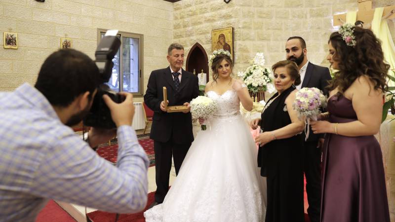 Virus scuppers Lebanon dream weddings