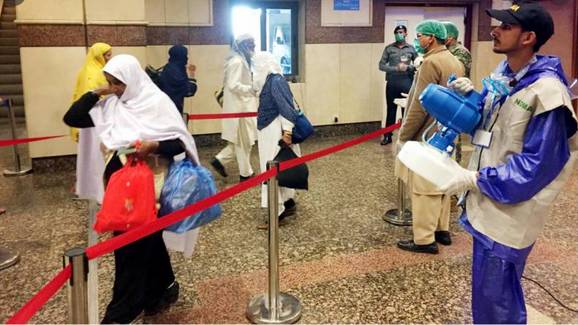 Pakistan’s coronavirus cases climb up to 21,510, active patients 15,233