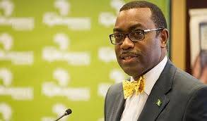 African bank chief cleared of ethics abuses