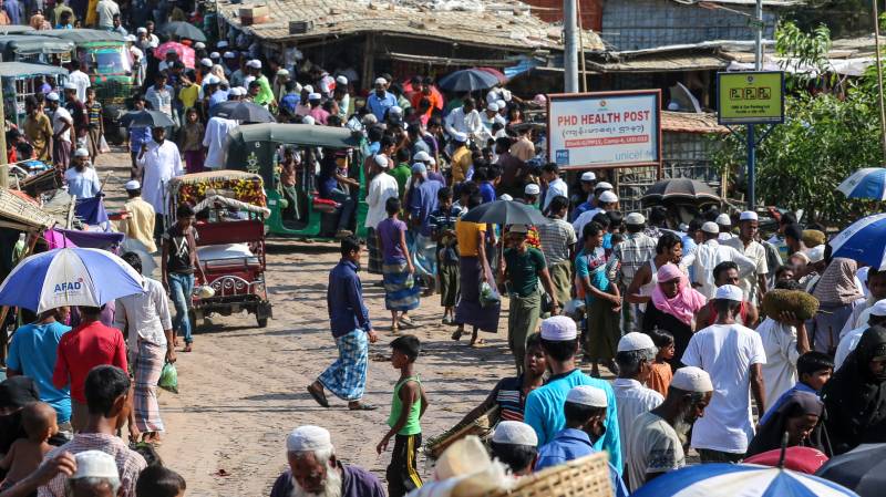 Race to prevent coronavirus 'nightmare' in Rohingya camps