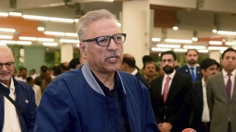 President Arif Alvi pays tribute to assassinated PTI leader Zahra Shahid 