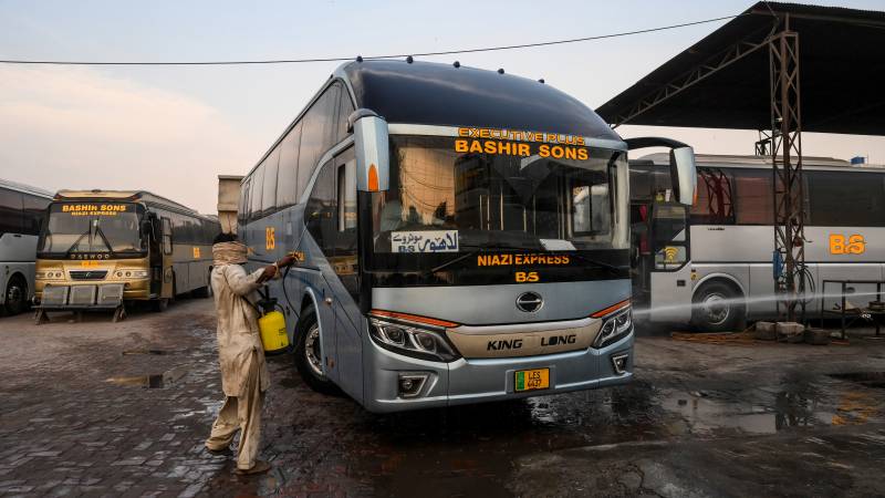 Transporters threaten protest as Balochistan fails to make decision