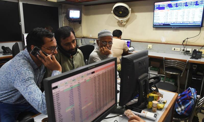 Dollar down by 57 paisas, KSE-100 Index ends up in negative zone