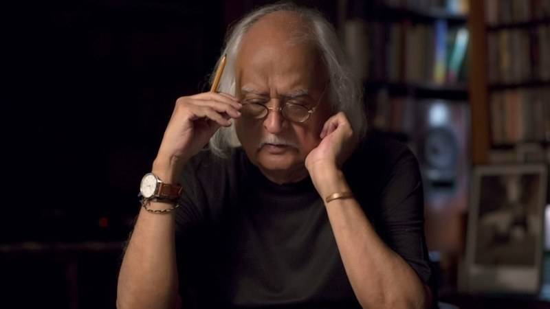 Anwar Maqsood joins twitter, receives warm welcome