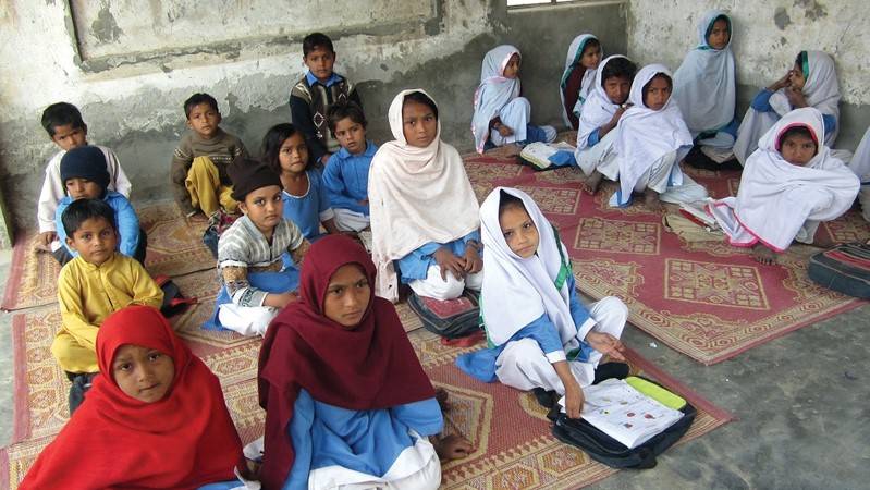 Punjab govt to upgrade 1,227 schools: Buzdar