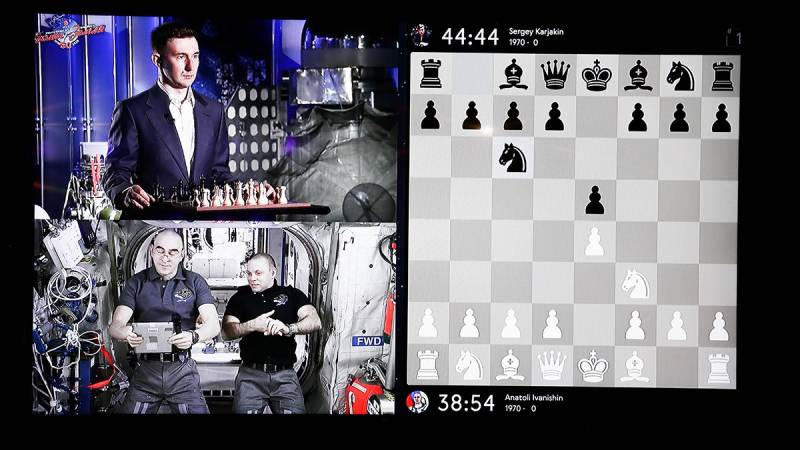 From space, Russian cosmonauts fight chess grandmaster to a draw