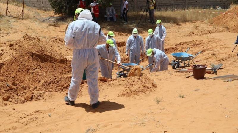 UN voices 'horror' on discovery of 8 mass graves in Libya