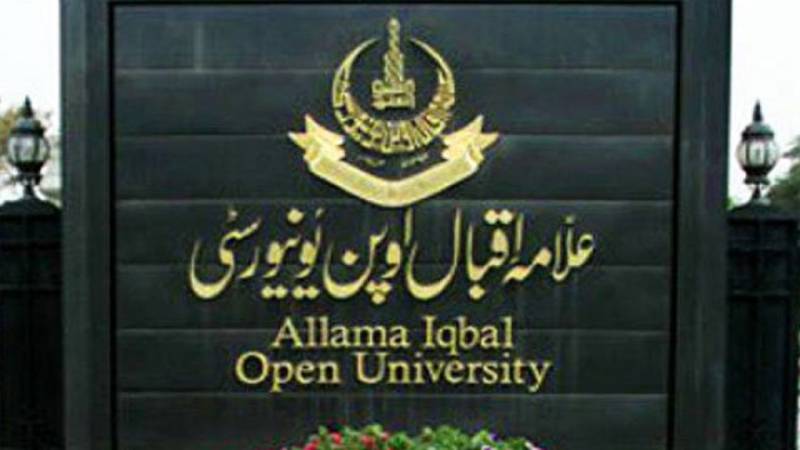 AIOU dispatches books to two lakh students