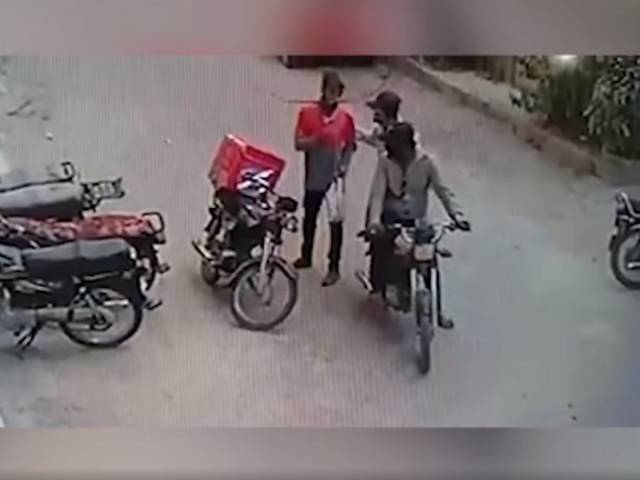 Robbers return valuables to ‘teary’ delivery boy