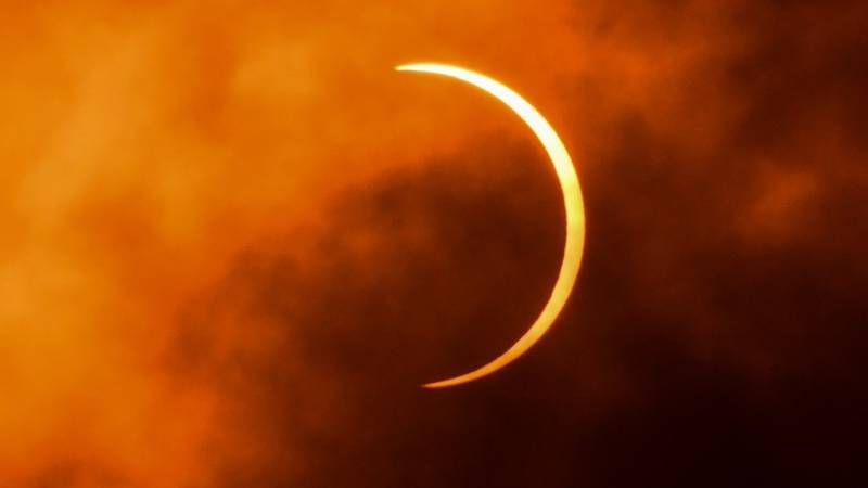 'Ring of fire' solar eclipse thrills skywatchers on longest day