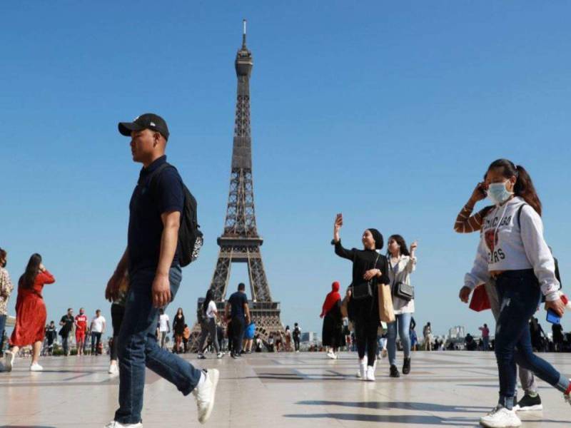 Eiffel Tower reopens with strict virus restrictions