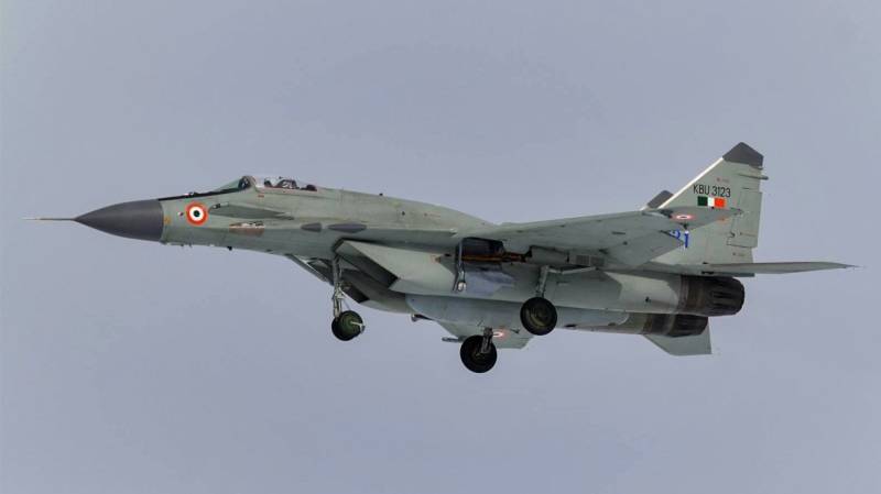 India to buy 33 Russian fighter jets amid rising tensions with China