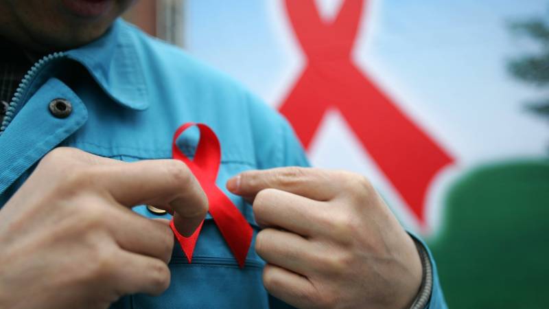 HIV patient 'first in remission' without transplant